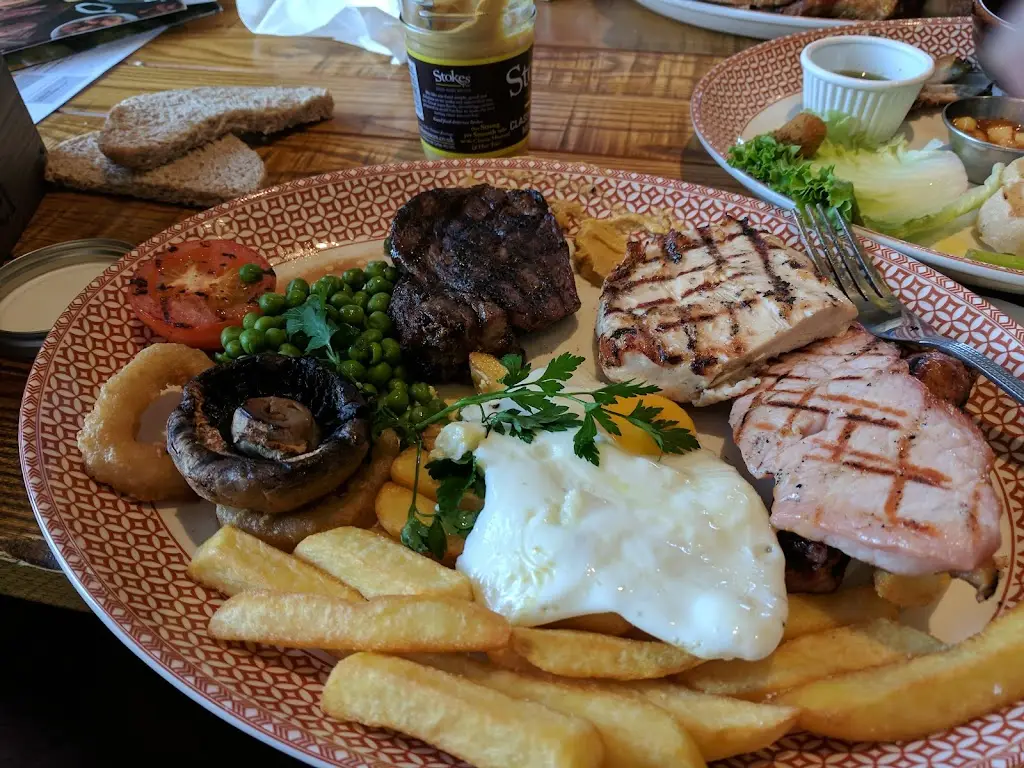 Menu_The Railway Hotel_West Wickham_image_4