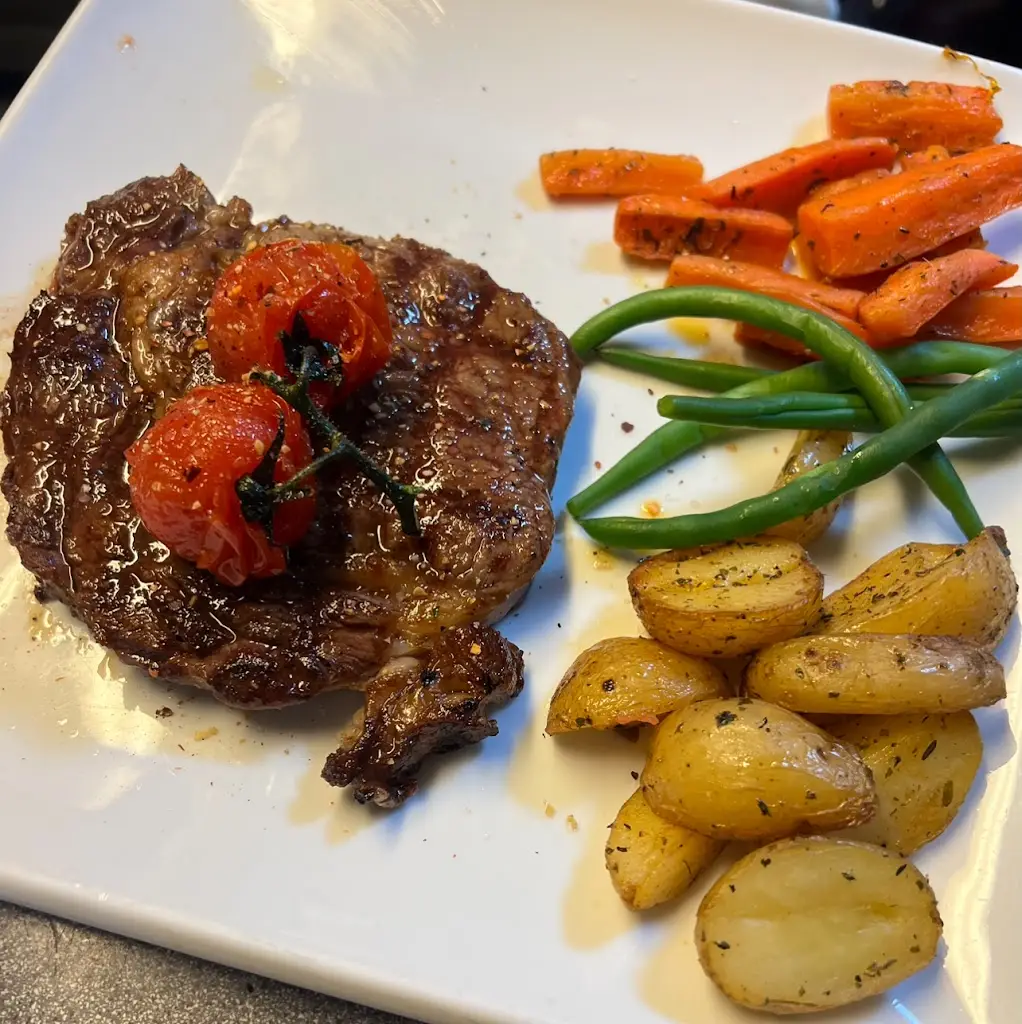 Amici Bedford_Bedford_slider_image_3