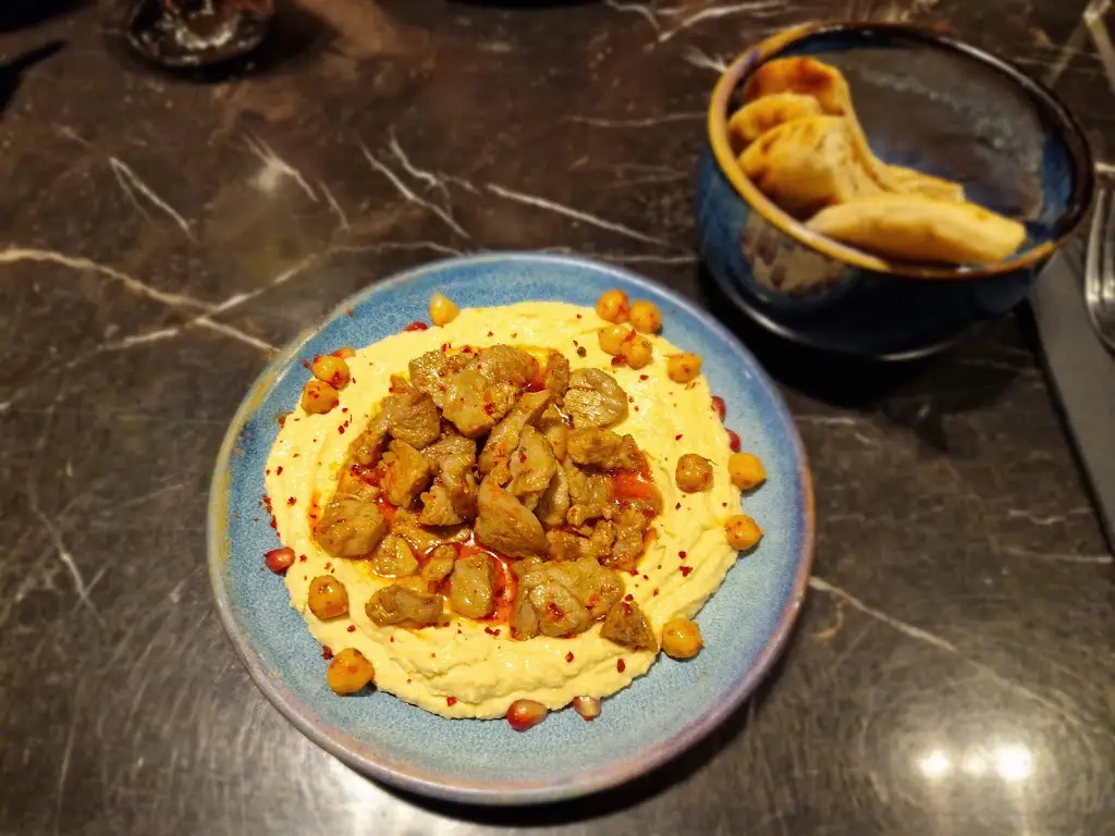 Daniel Bird_HELVADERE_West Wickham_review