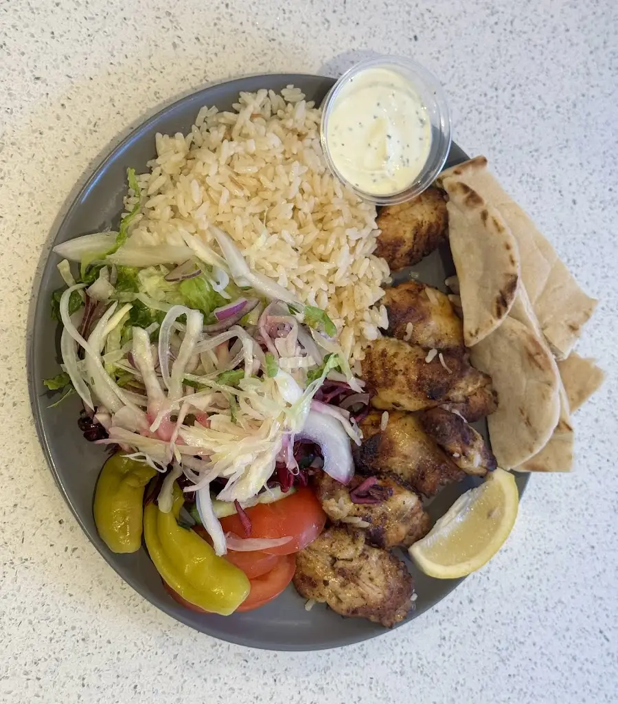 Eren Yusuf_Lara Mezze & Grill_West Wickham_review