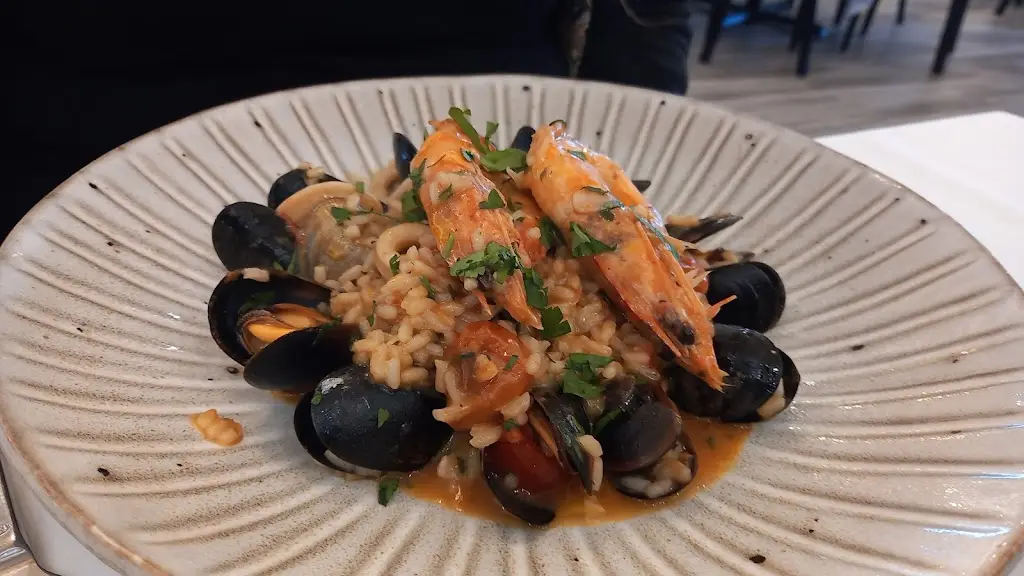 Lugana_West Wickham_slider_image_2