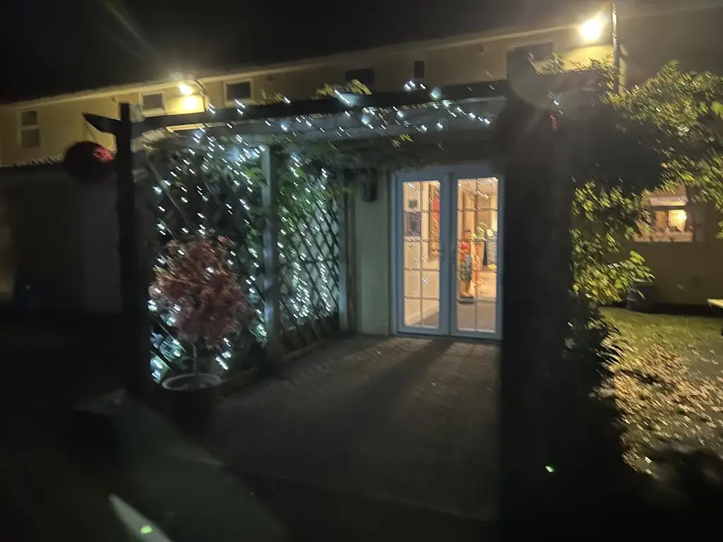 Elisa Winstanley_Thai Season_Wilberfoss_review