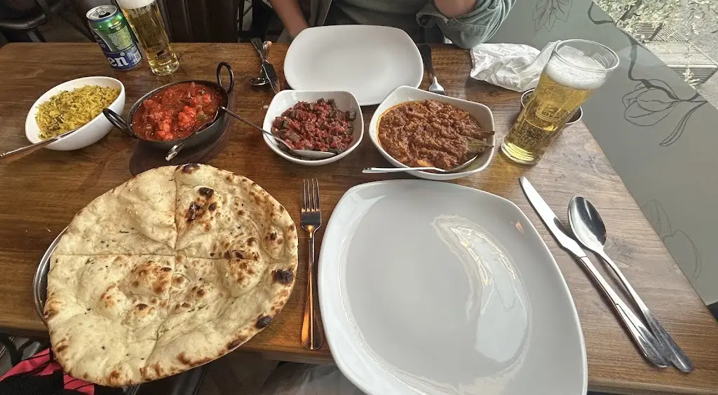 Spice Clay Oven_Wilberfoss_slider_image_3