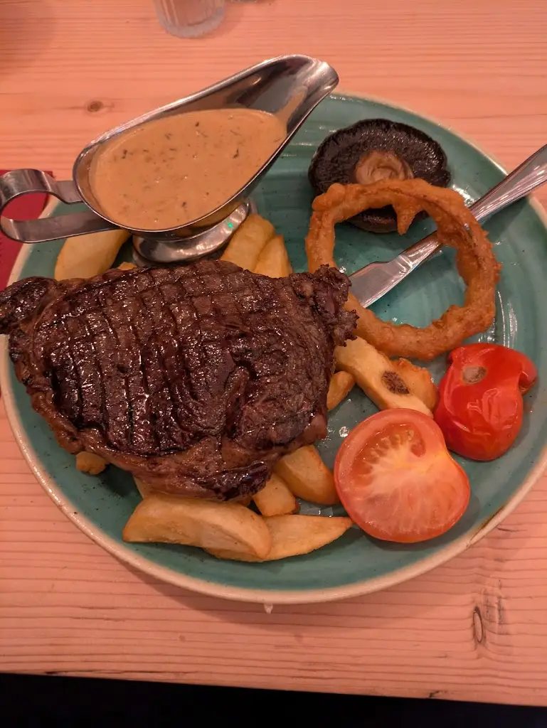 The Half Moon Inn_Wilberfoss_slider_image_2