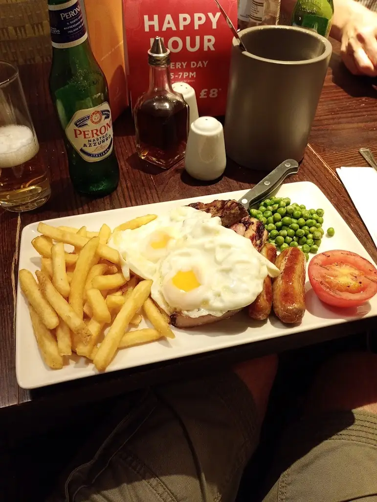 Toby Carpenter_Premier Inn Cambridge  hotel_Willingham_review