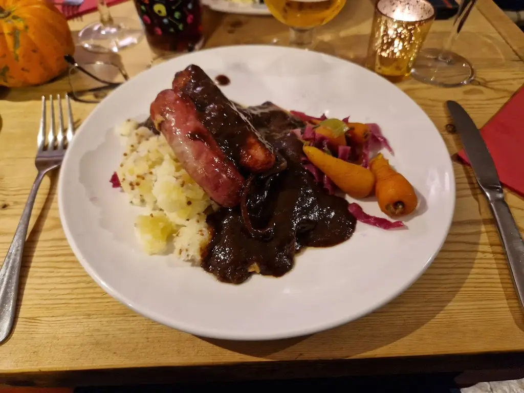 Menu_The Porterhouse Pub_Willingham_image_9