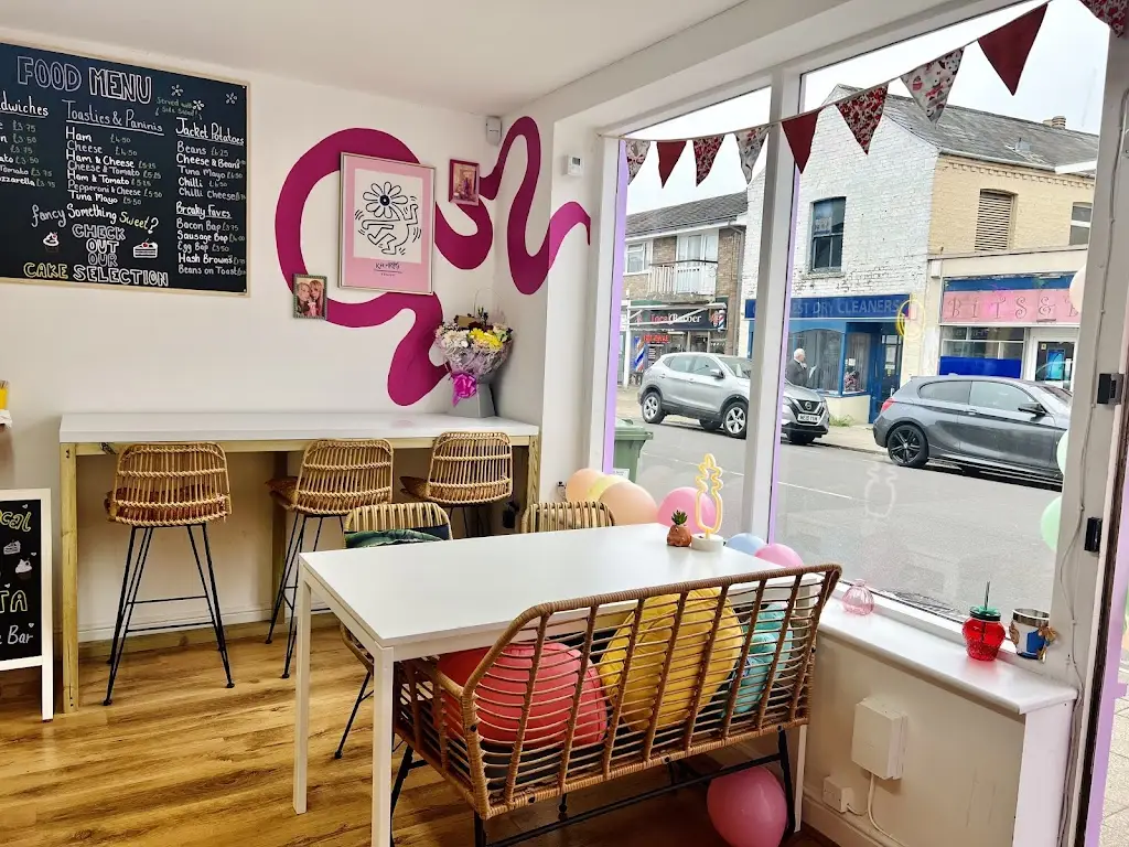 Poppy's coffee Bar_Whittlesey_slider_image_3