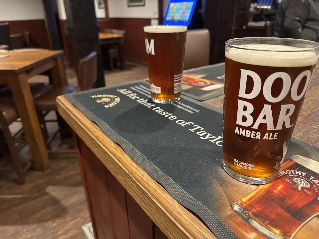 Menu_The New Crown_Whittlesey_image_2