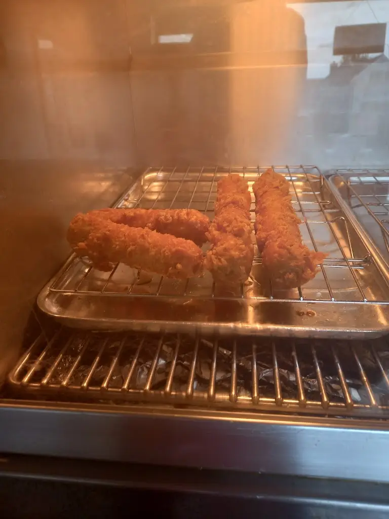 Menu_Chippy sues_Whittlesey_image_2