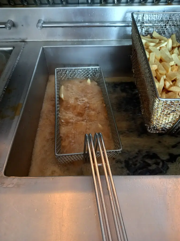 Menu_Chippy sues_Whittlesey_image_3