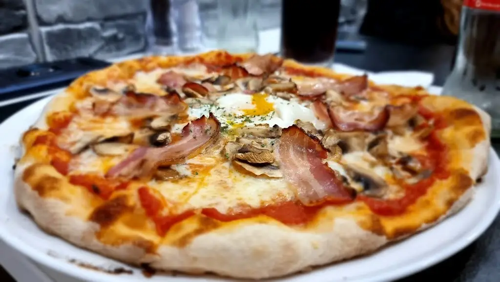 Tony's Italian Restaurant_Wickford_slider_image_3