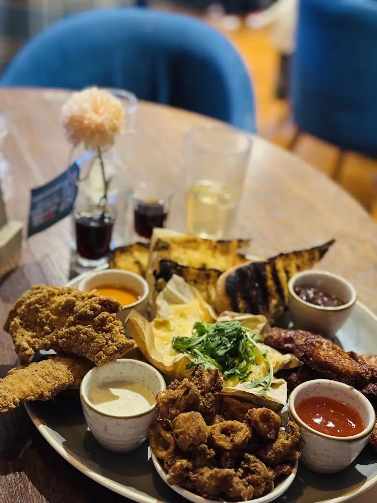 Quart Pot_Wickford_slider_image_2