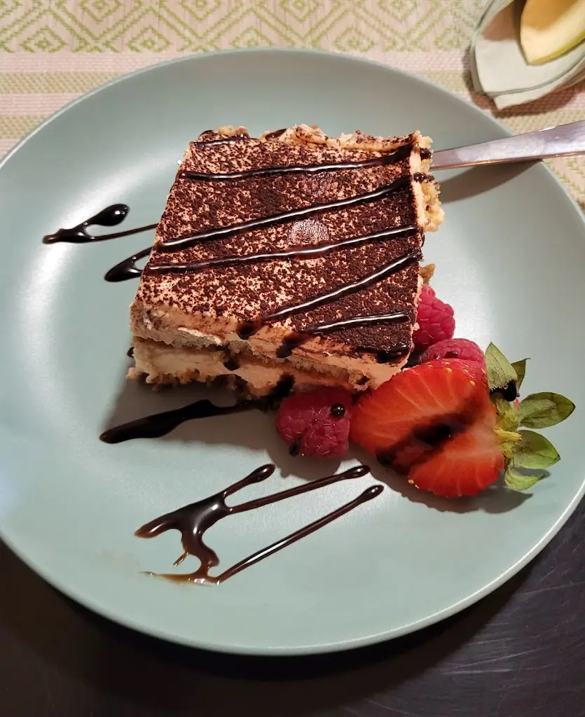 Menu_The Magic Pot Restaurant_Bedford_image_6