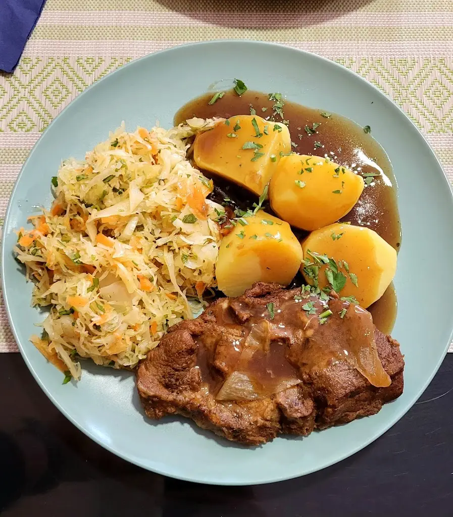 Menu_The Magic Pot Restaurant_Bedford_image_7