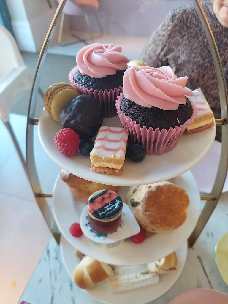 Menu_Heidi's_Wickford_image_3