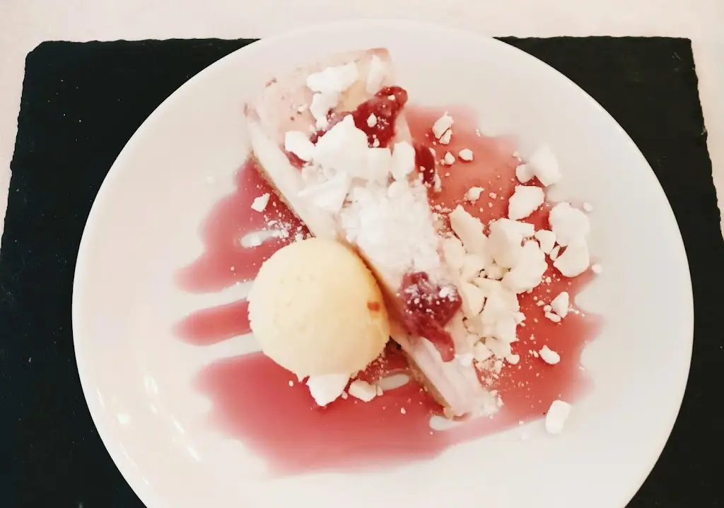 Tim Lince_Golden Lion_Wimblington_review