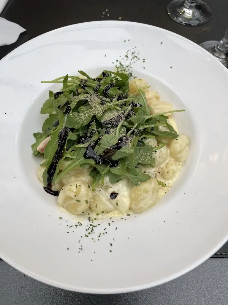 Jackss_Cappuccino Bar_Bedford_review