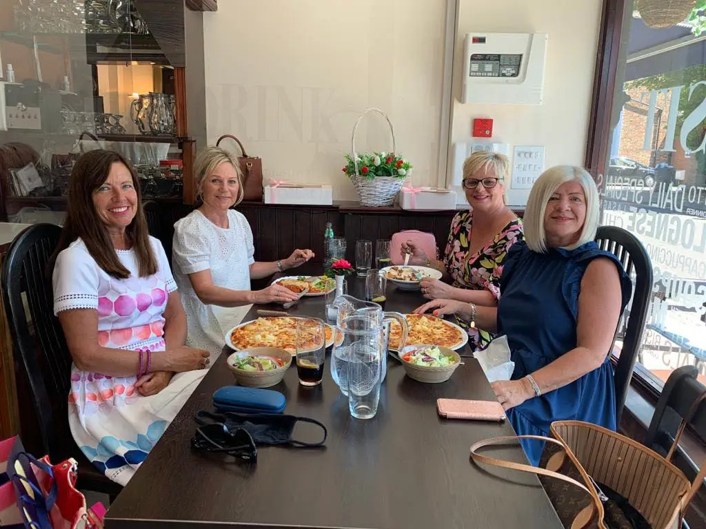 Cappuccino Bar restaurant in Bedford