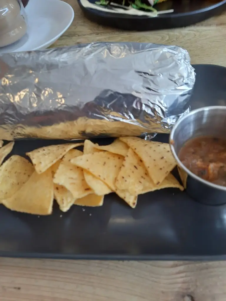 Menu_eaststreet19_Whitburn_image_8