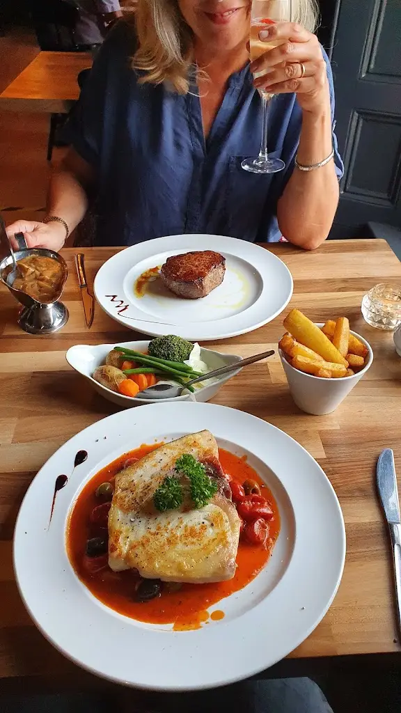 Menu_Mamma Mia Ristorante Pizzeria_Whitburn_image_8