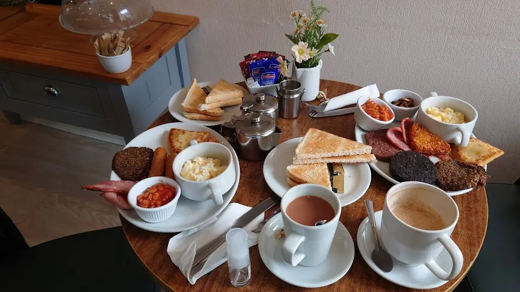 Bridge Cafe_Whitburn_slider_image_1