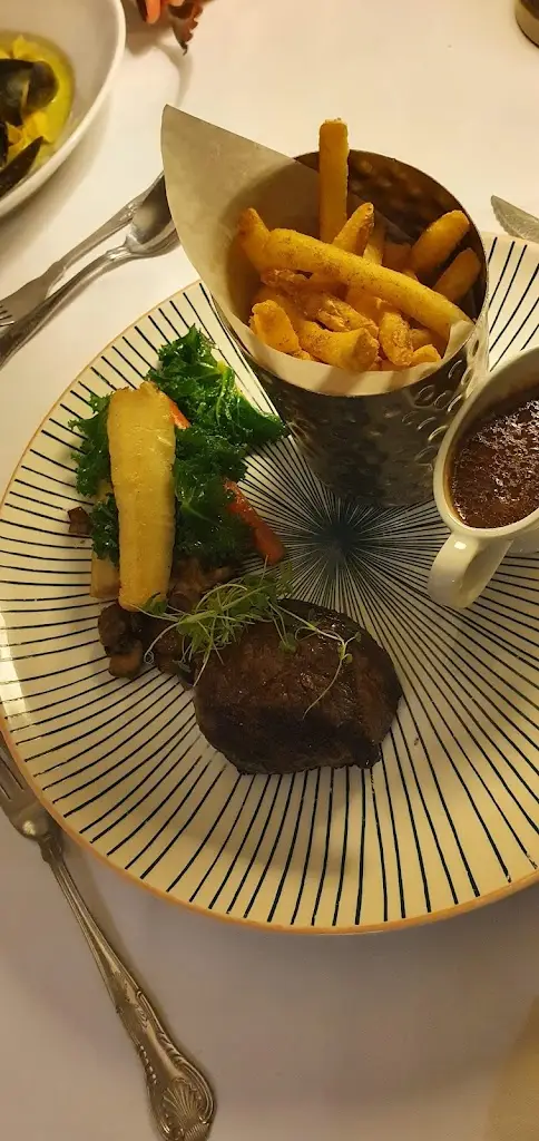 Menu_The St Helena Restaurant_Bedford_image_3