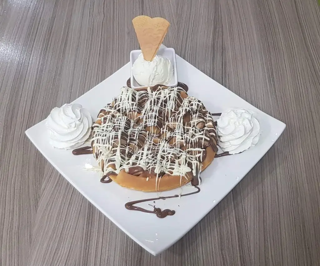 Menu_Lickilicious Candy Lounge_Whitburn_image_5