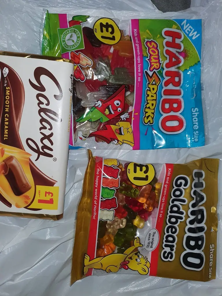 Steve M_Lickilicious Candy Lounge_Whitburn_review