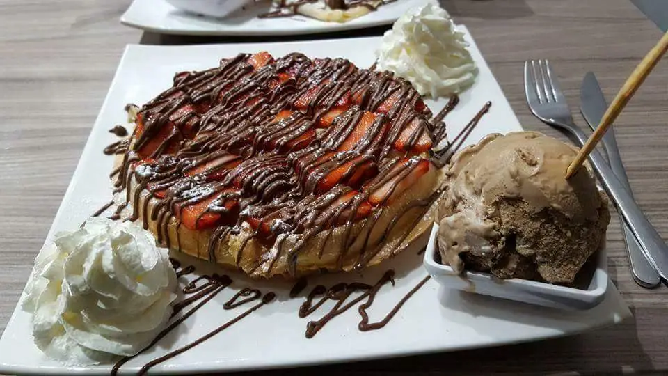 Lickilicious Candy Lounge_Whitburn_slider_image_3