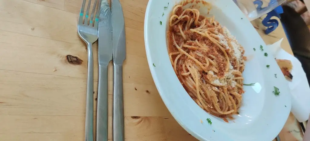 Menu_Amore Armadale_Whitburn_image_9