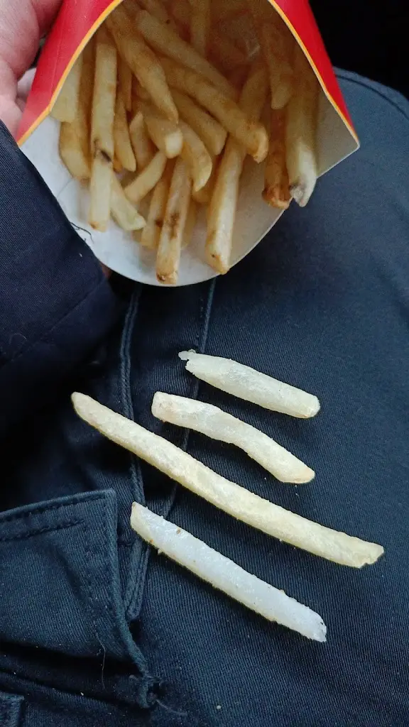 Menu_McDonald's_Whitburn_image_2