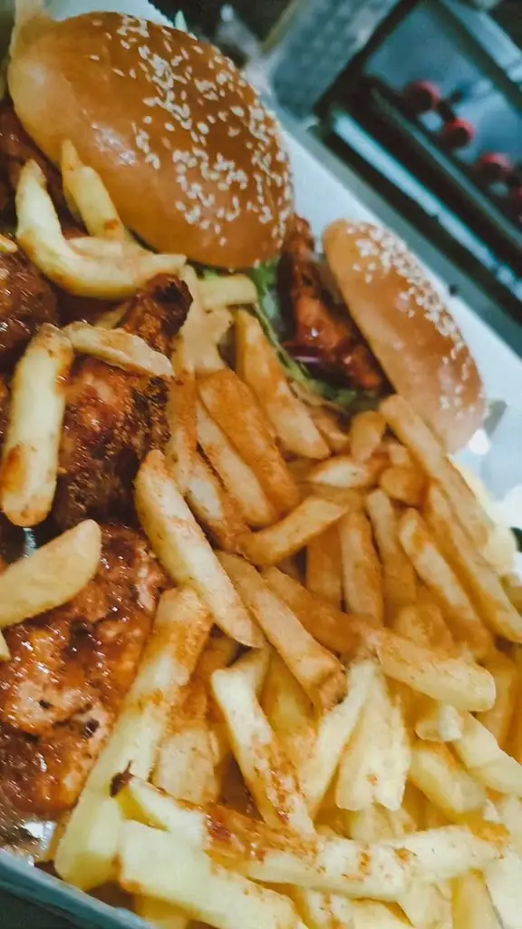 Chicos Peri Peri_Whitburn_slider_image_2