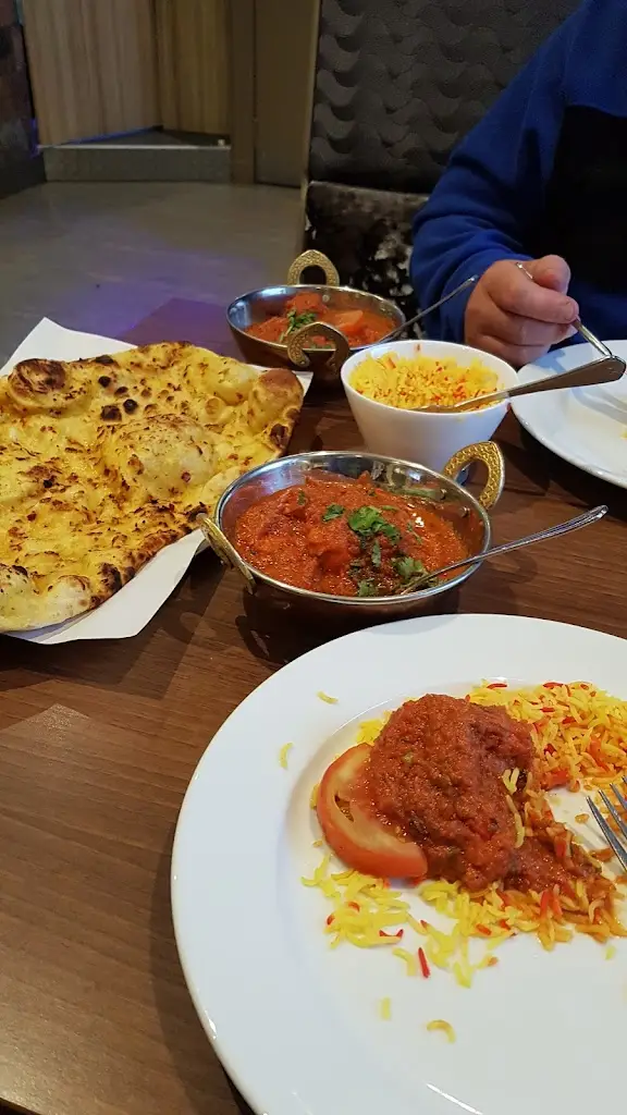 karen mann_Virsa Indian Restaurant_Whitburn_review