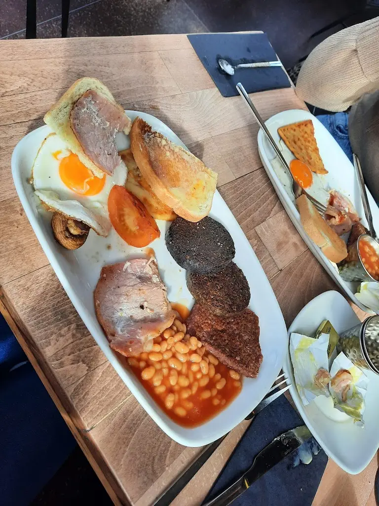 Menu_Cafebar 1912_Whitburn_image_9