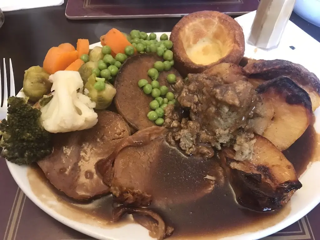 Susan Hewitt_The Wyndham Arms_Williton_review