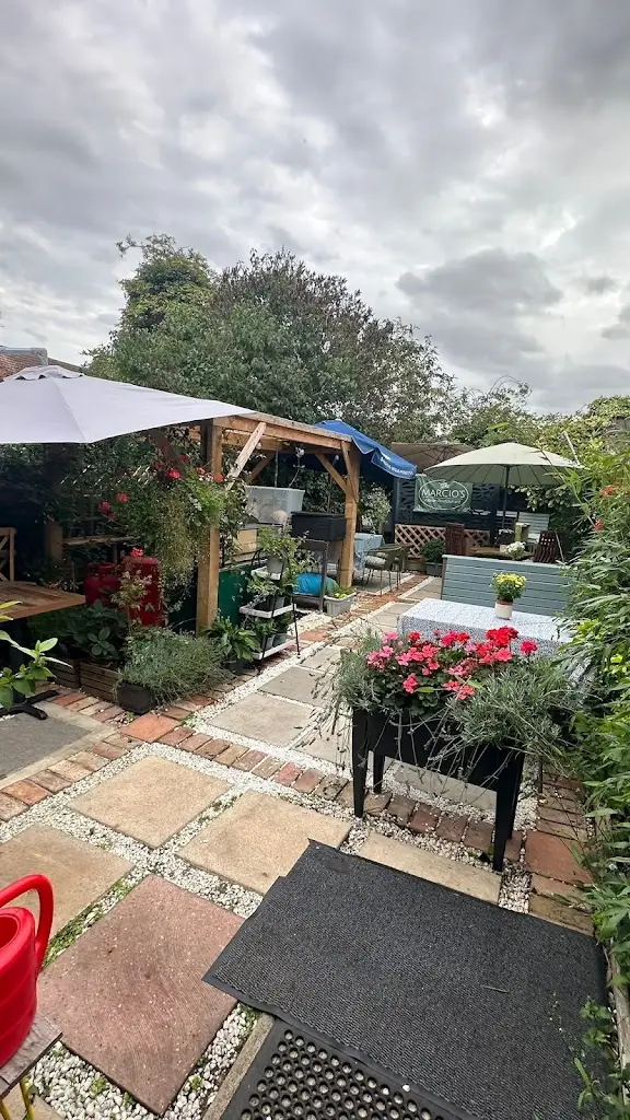 Vanderli Bello_Marciosdelicacies Ltd_Bedford_review