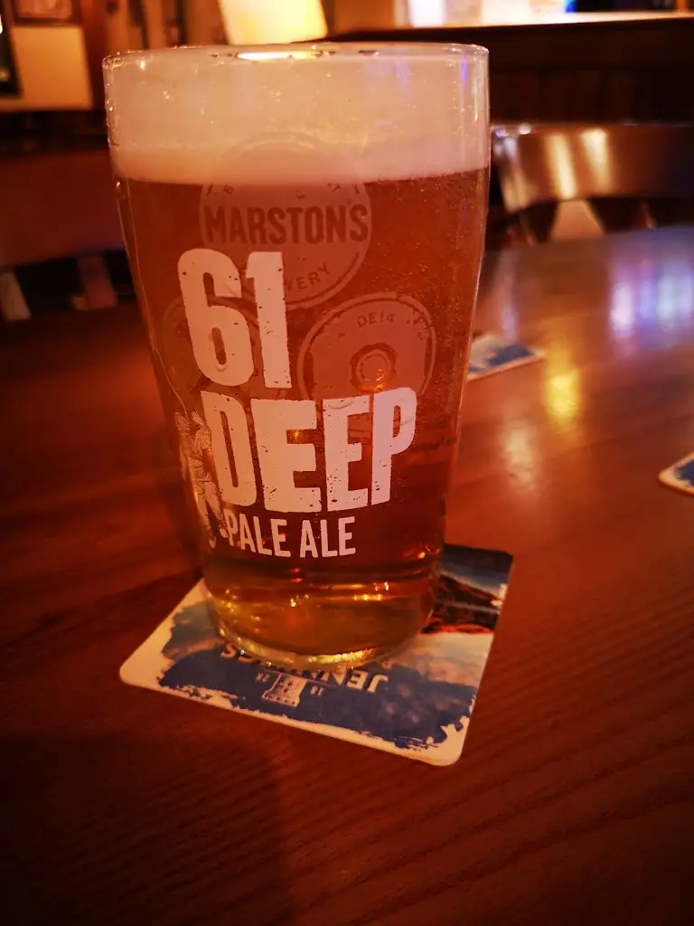 Menu_Greyhound Inn_Wigton_image_5