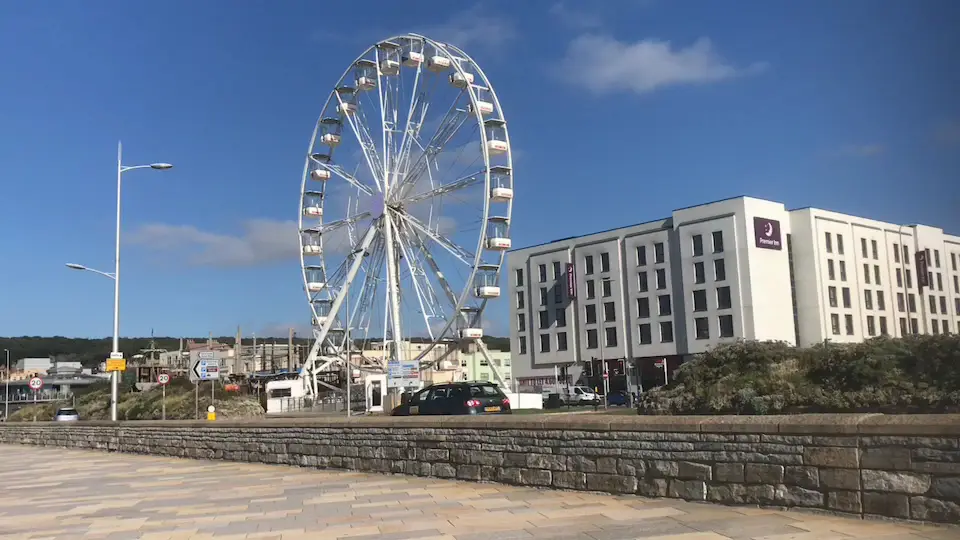 Premier Inn Weston-Super-Mare (Seafront) hotel_Winscombe_slider_image_2