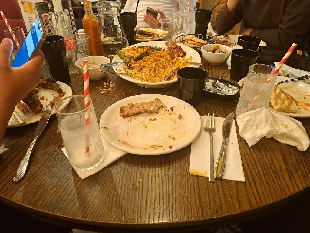 Fozil Bakhtiyorov_Lezziz Charcoal Grill_Wilsden_review