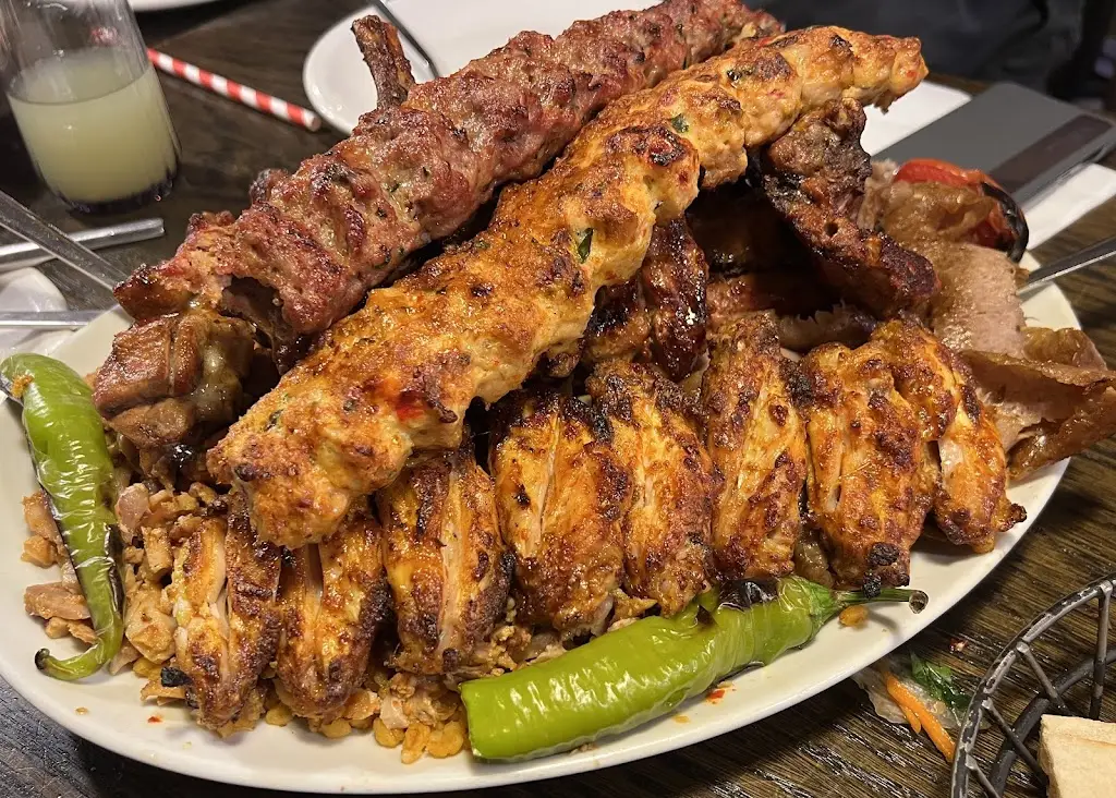 Lezziz Charcoal Grill_Wilsden_slider_image_3