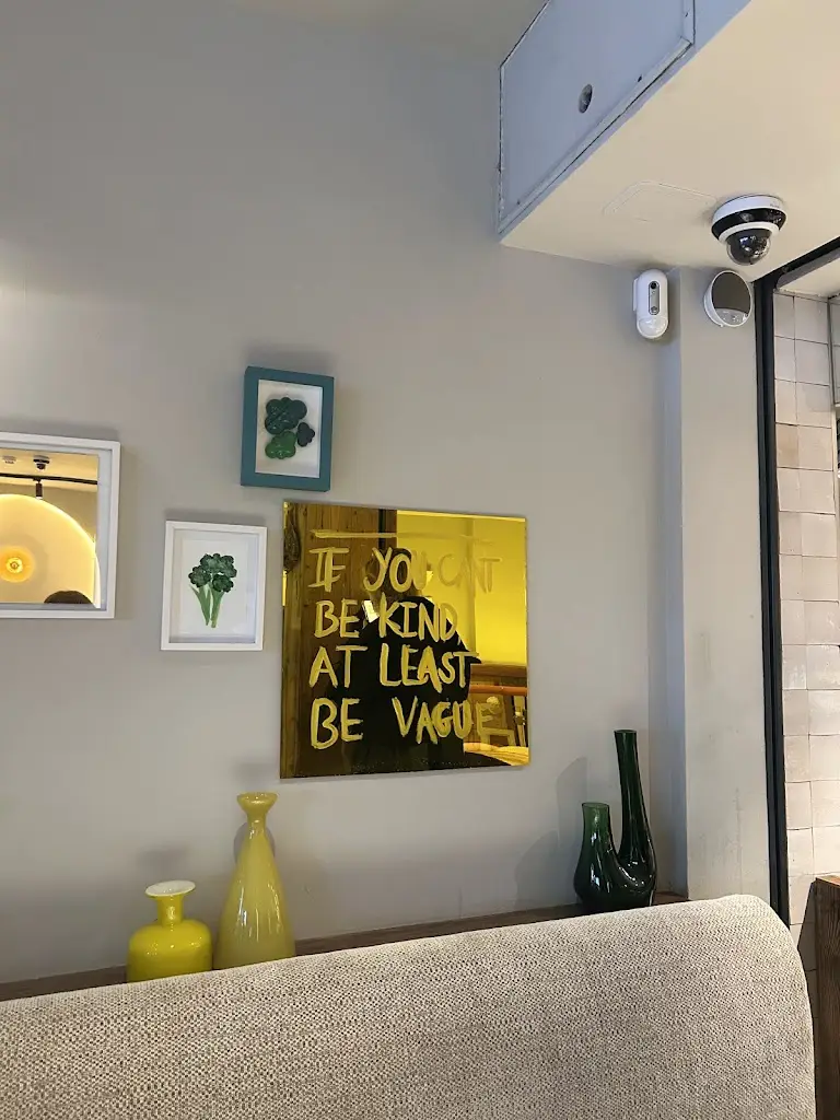 Rawan Sadideen_Zephyr Notting Hill_Wilsden_review