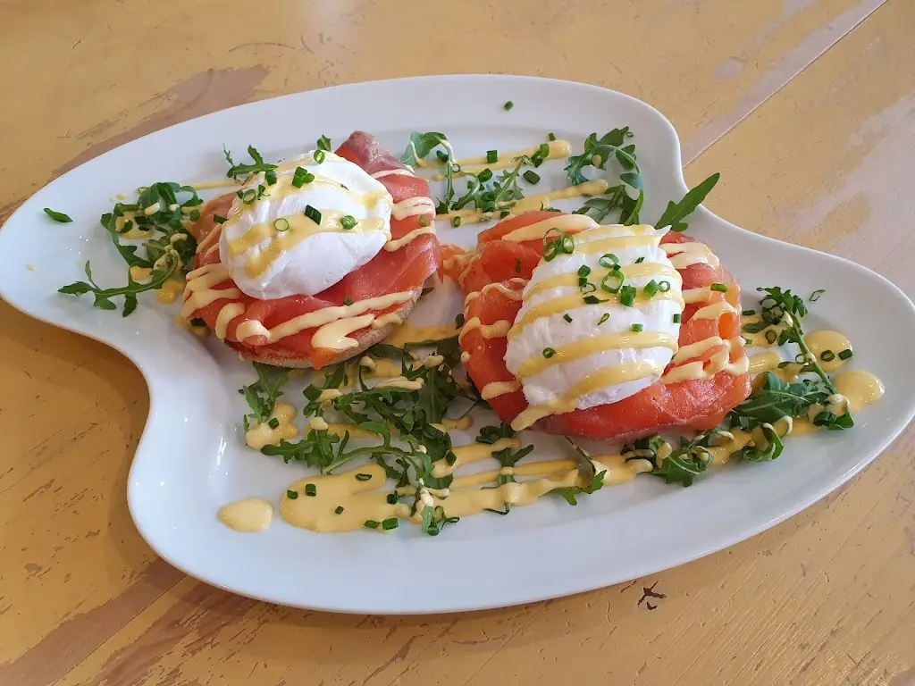 dj cavenue_cuckoo café_Wilton_review