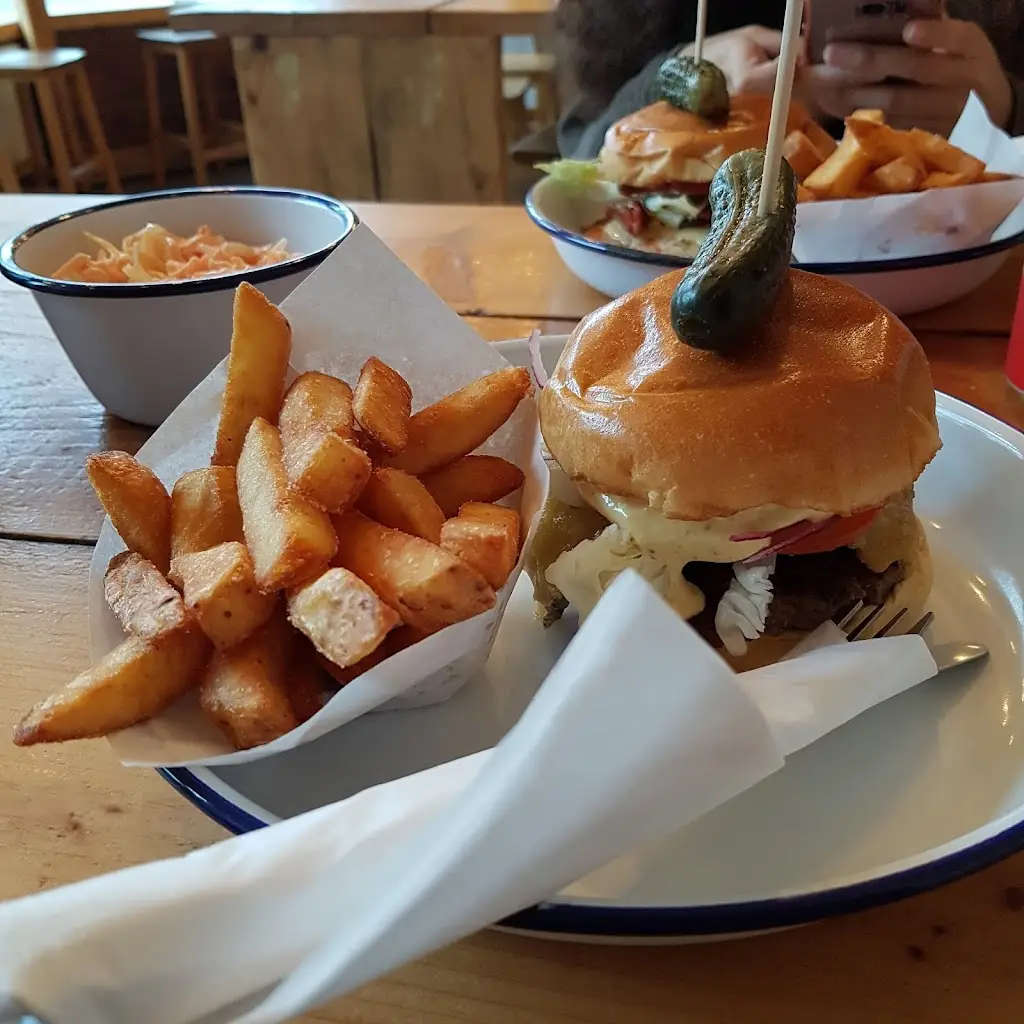 Menu_Herd_Bedford_image_2