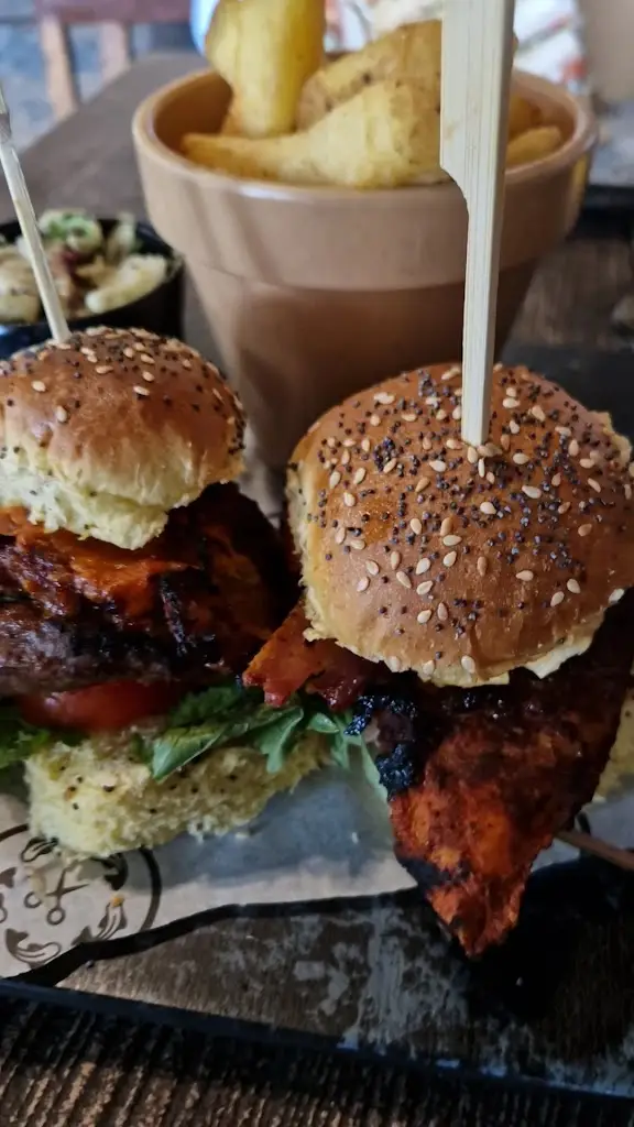 The Hunloke Arms_Wingerworth_slider_image_2