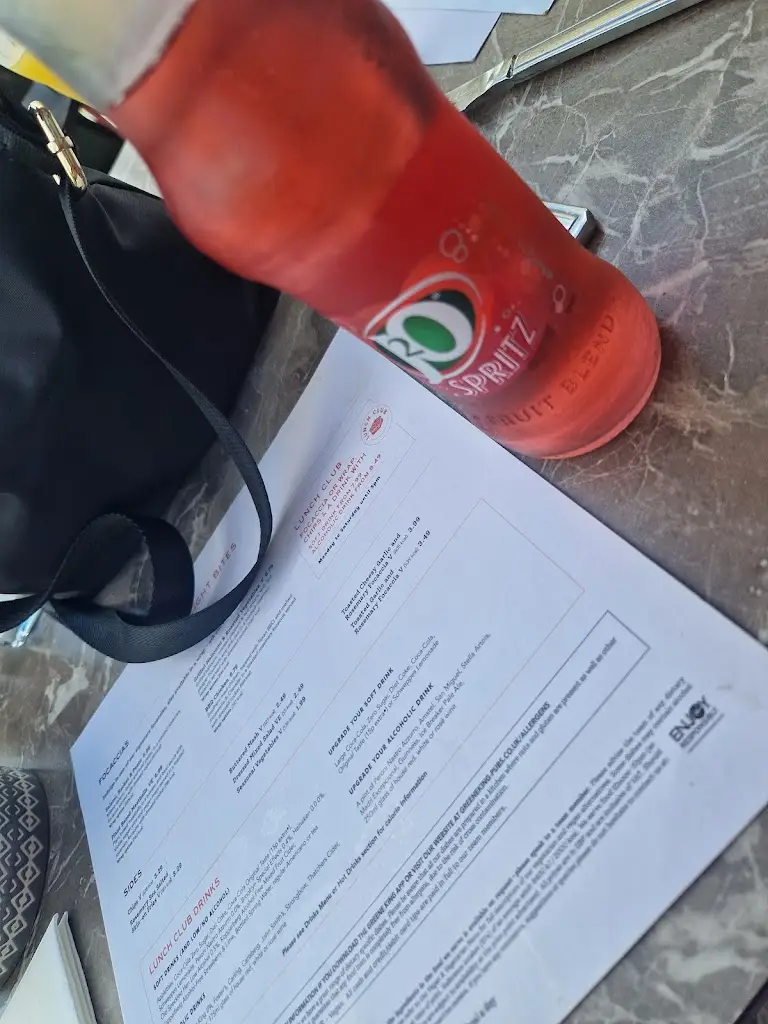 Menu_Smithy Pond_Wingerworth_image_4