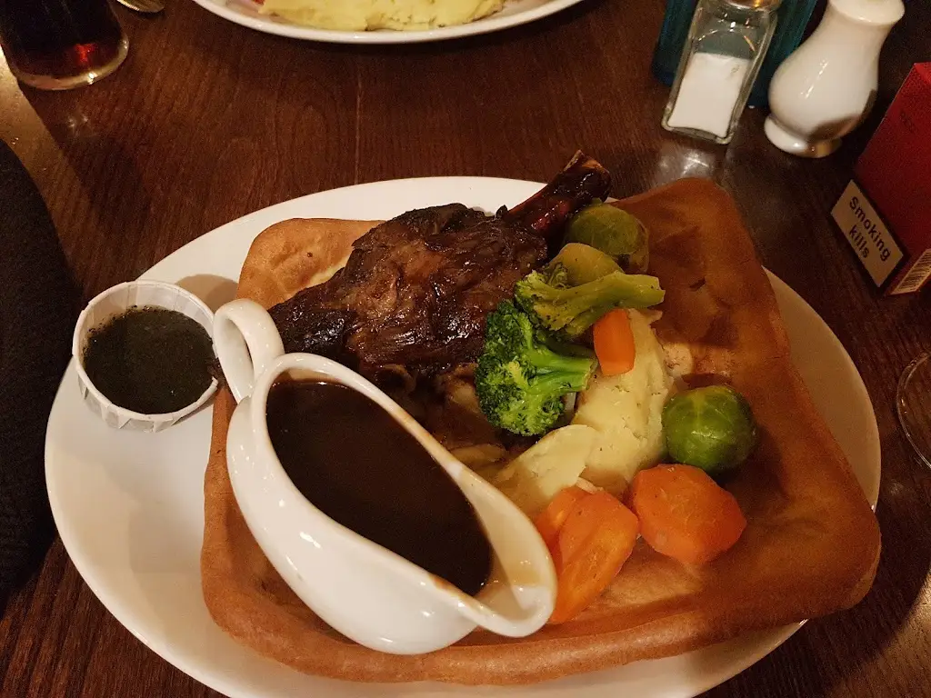 Menu_Smithy Pond_Wingerworth_image_8