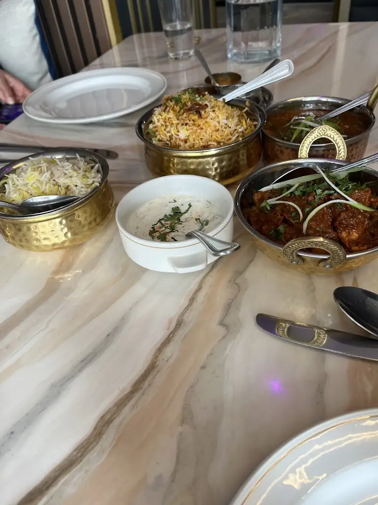 James_Rajkot_Bedford_Bewertung