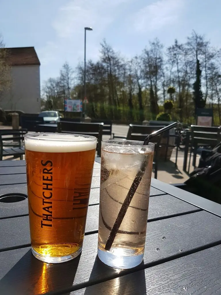 Menu_Coach & Horses_Wimborne Minster_image_5