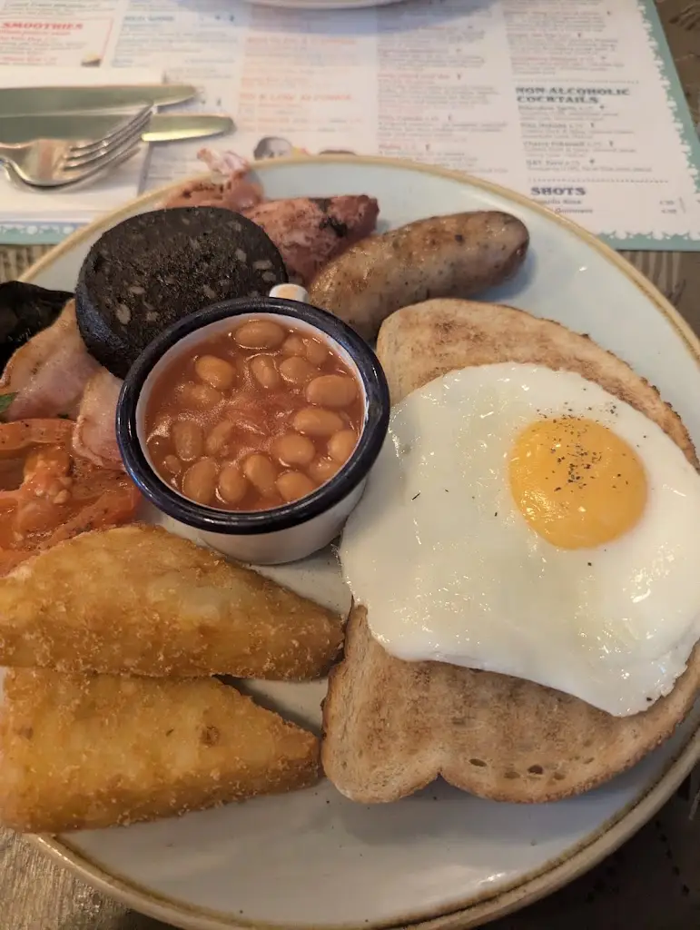 BURR GURR_Piazzo Lounge_Wimborne Minster_review