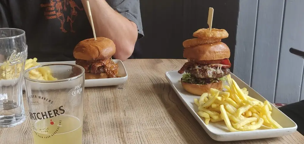 The Drax Arms_Bere Regis_slider_image_2